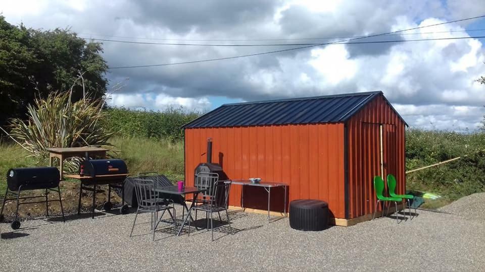 Shannon Estuary Glamping Effernan Ngoại thất bức ảnh